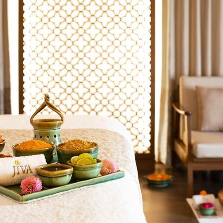 Taj Ganges Waranasi Zewnętrze zdjęcie Ayurvedic spa